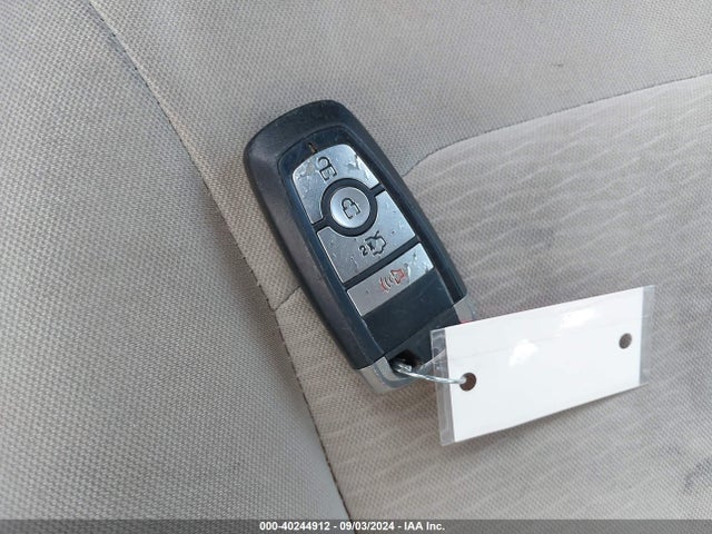 Ford FUSION SE 2019 3FA6P0HD7KR250213 Image 11