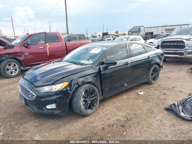 Ford FUSION SE 2019 3FA6P0HD7KR250213 Image 2