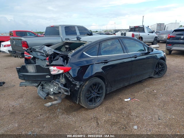 Ford FUSION SE 2019 3FA6P0HD7KR250213 Image 4
