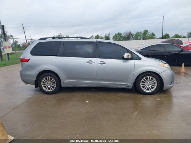 5TDYK3DC7FS601611 Toyota Sienna Xle 8 Passenger