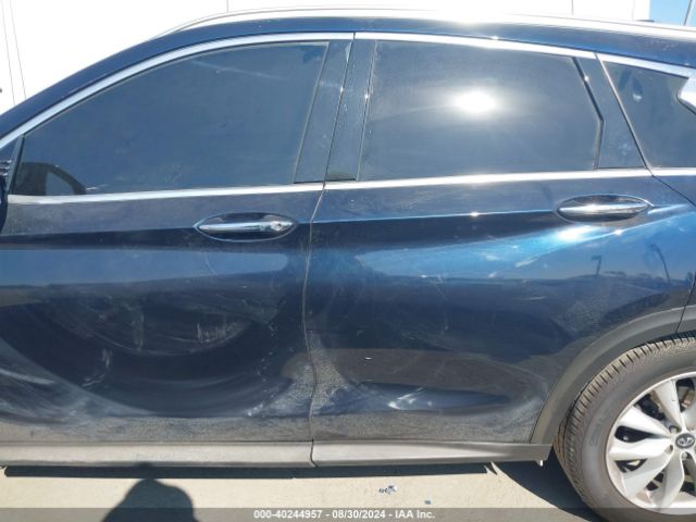 3PCAJ5M37KF105268 Infiniti Qx50 Essential