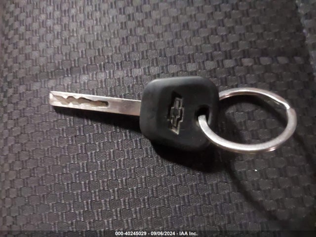 3GCUKREH0GG164076 Chevrolet Silverado 1500 1lt