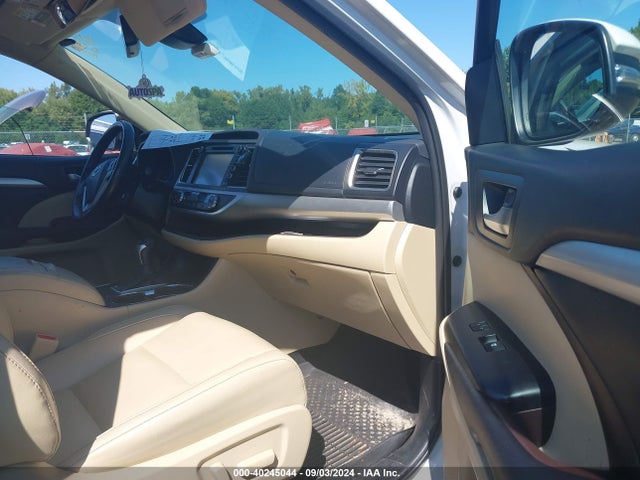 Toyota Highlander Xle 2019 5TDJZRFH6KS604681 Image 5