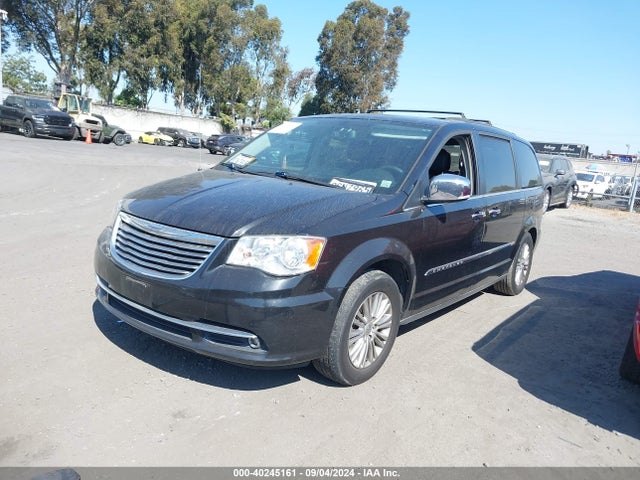 2C4RC1CG9FR662316 Chrysler Town & Country Touring-l