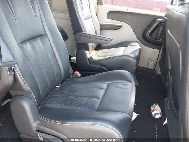 2C4RC1CG9FR662316 Chrysler Town & Country Touring-l