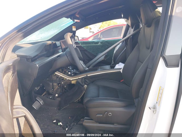 2023 TESLA MODEL X 7SAXCBE63PF400552 Photo 4