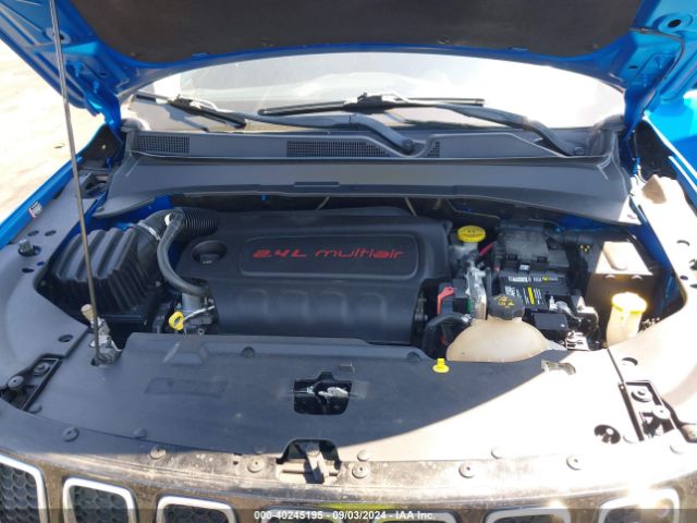 3C4NJCBB5JT328487 Jeep Compass Latitude Fwd