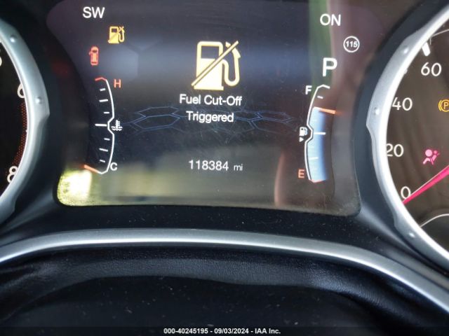 3C4NJCBB5JT328487 Jeep Compass Latitude Fwd
