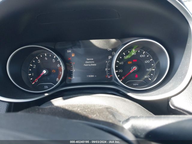 3C4NJCBB5JT328487 Jeep Compass Latitude Fwd
