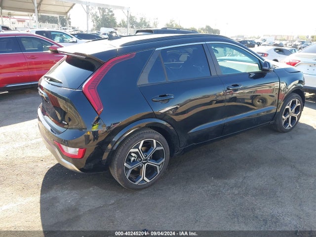 KNDCR3LE8R5128434 KIA Niro Ex Touring