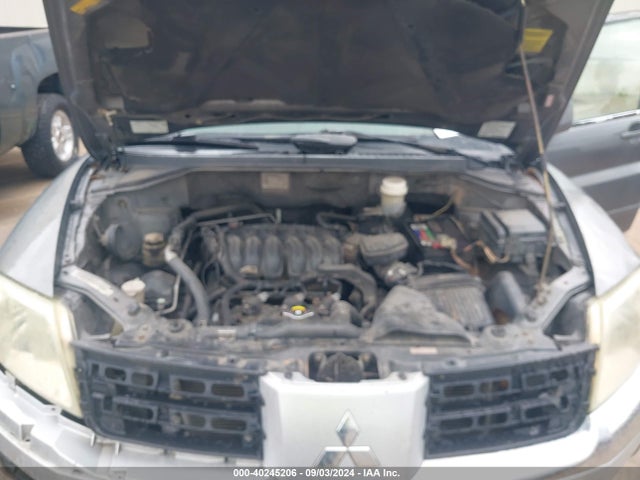 2004 MITSUBISHI ENDEAVOR 4A4MM41S34E102066 Photo 9