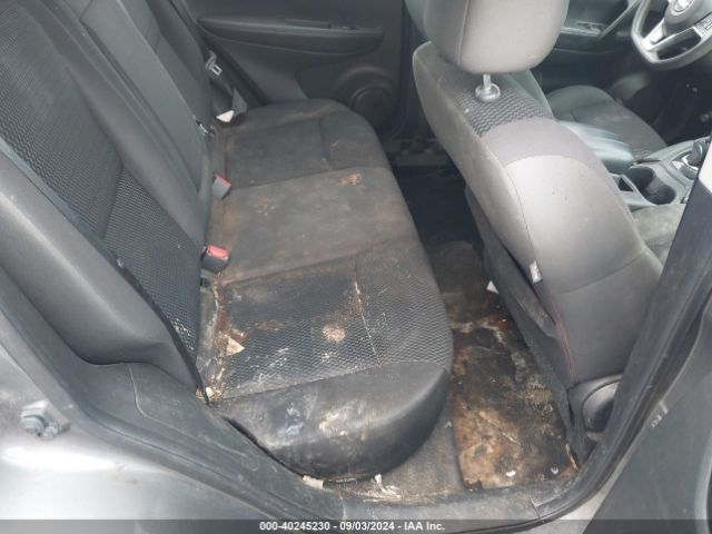 JN1BJ1CP9JW150940 Nissan Rogue Sport S