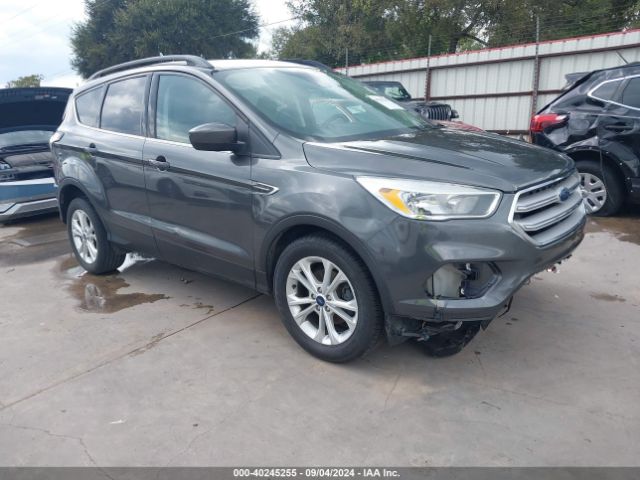 1FMCU0GD1JUC38228 Ford ESCAPE SE