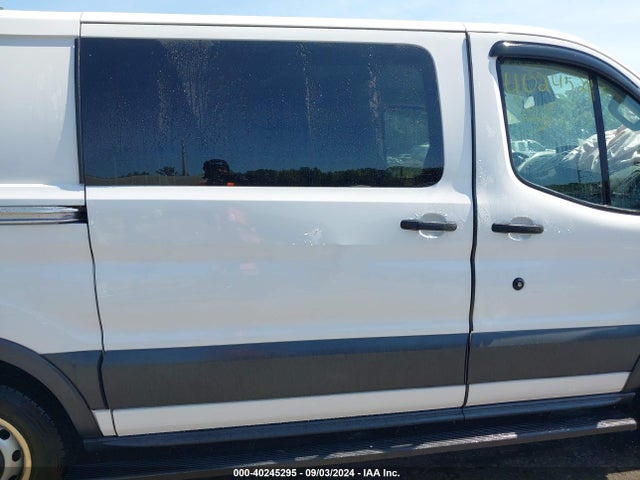 Ford Transit-250 2017 1FTYR1YM2HKB53114 Image 13