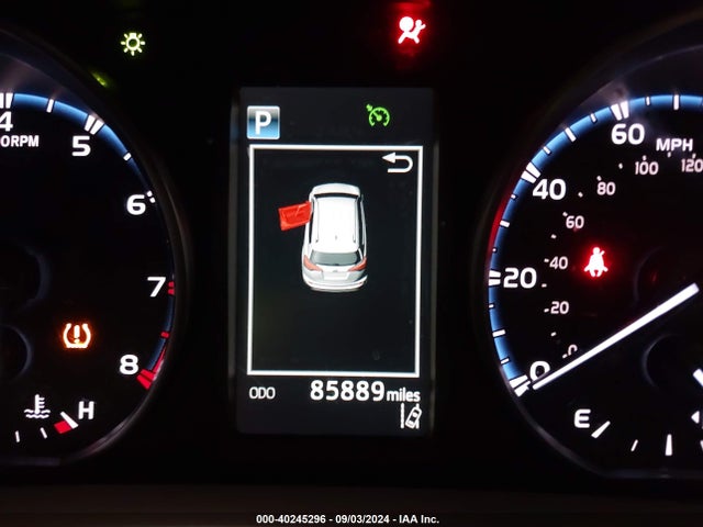 Toyota RAV4 LE 2017 JTMBFREV8HJ159600 Image 15