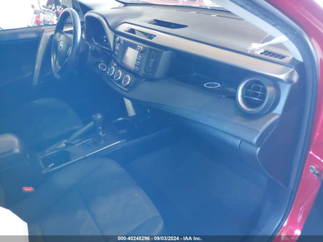 Toyota RAV4 LE 2017 JTMBFREV8HJ159600 Image 5