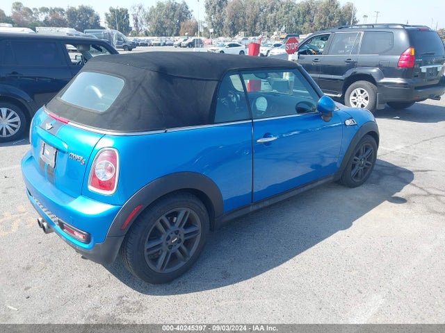 2011 MINI COOPER S WMWZP3C53BT249127 Photo 3