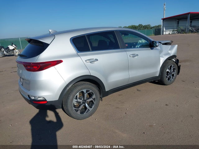 KIA Sportage Lx 2022 KNDPM3AC7N7012464 Image 4