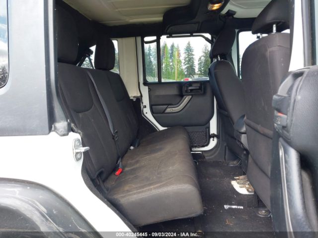 1C4BJWDG2GL301166 Jeep Wrangler Unlimited Sport