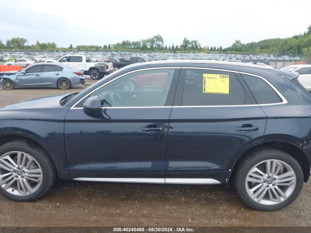 WA1BNAFY0J2090649 Audi Q5 2.0t Premium/2.0t Tech Premium