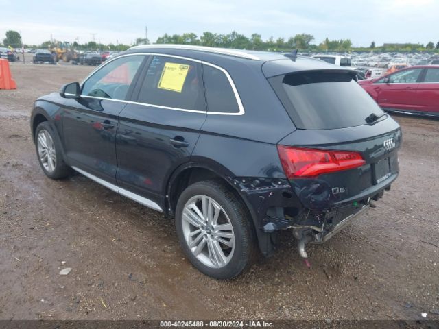 WA1BNAFY0J2090649 Audi Q5 2.0t Premium/2.0t Tech Premium