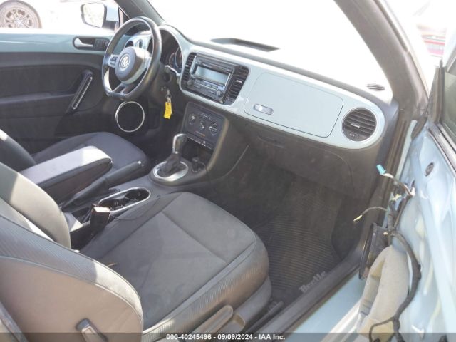 3VWJ07ATXFM640421 Volkswagen Beetle 1.8t