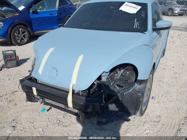 3VWJ07ATXFM640421 Volkswagen Beetle 1.8t