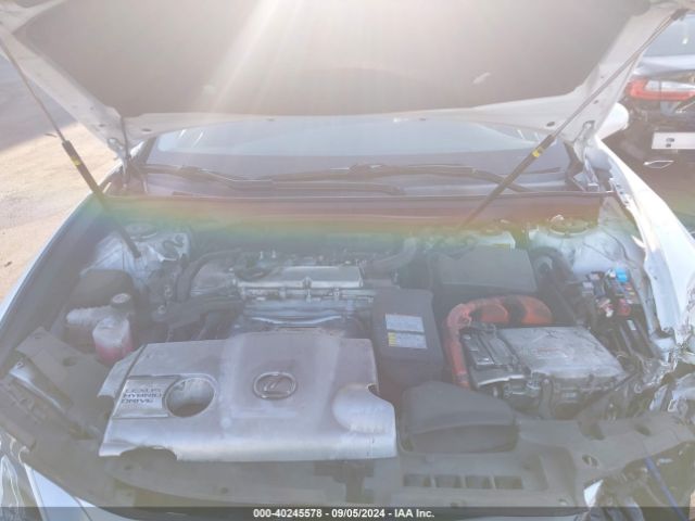 JTHBW1GGXJ2169057 Lexus ES 300H
