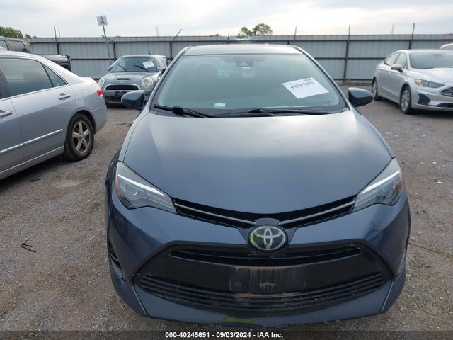 Toyota COROLLA LE 2018 5YFBURHE7JP833898 Image 13