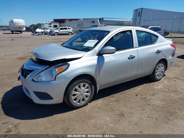 3N1CN7AP4KL832520 Nissan Versa 1.6 S+