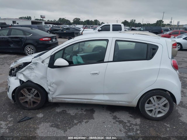 Chevrolet SPARK 1LT 2014 KL8CD6S9XEC535562 Image 14