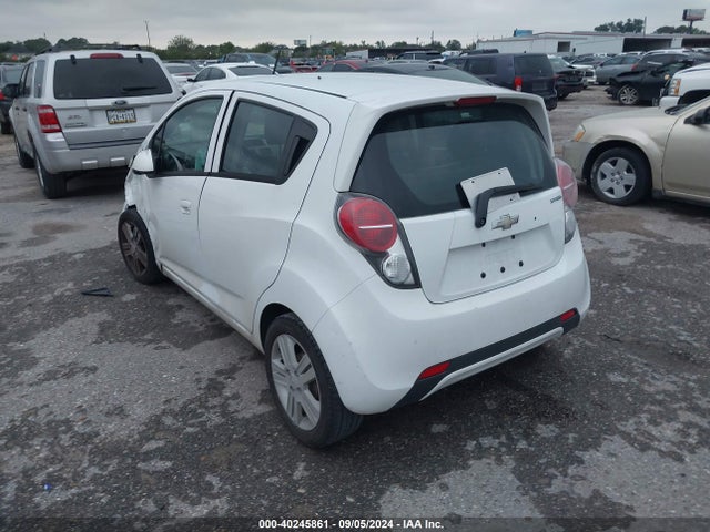 Chevrolet SPARK 1LT 2014 KL8CD6S9XEC535562 Image 3