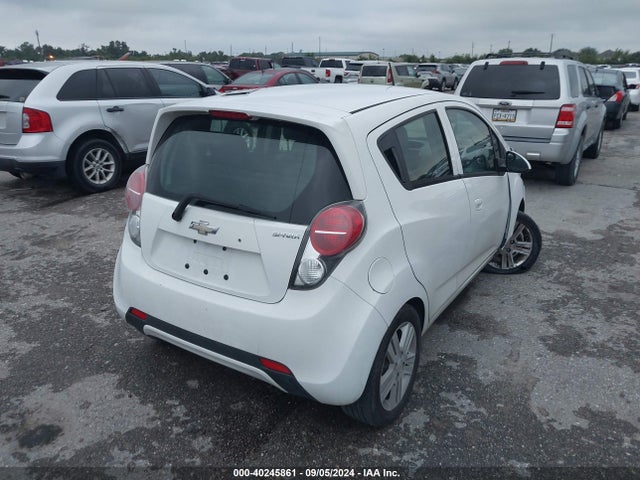 Chevrolet SPARK 1LT 2014 KL8CD6S9XEC535562 Image 4