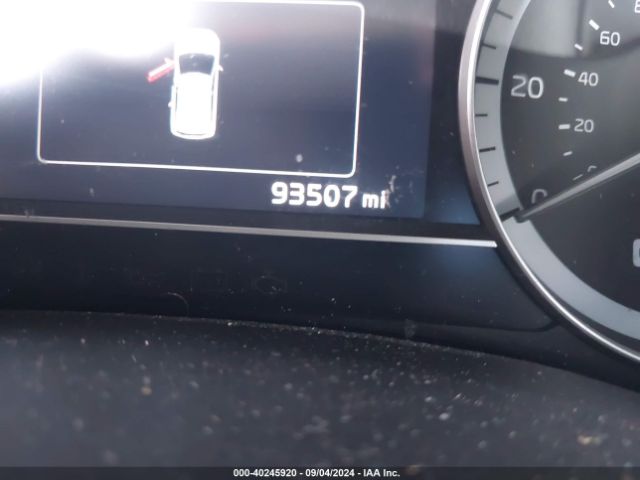 KNDCB3LC3H5049321 KIA NIRO LX
