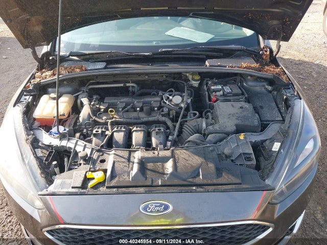 Ford FOCUS SE 2016 1FADP3K22GL345929 Image 10
