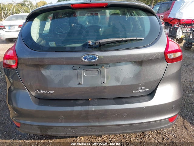 Ford FOCUS SE 2016 1FADP3K22GL345929 Image 18