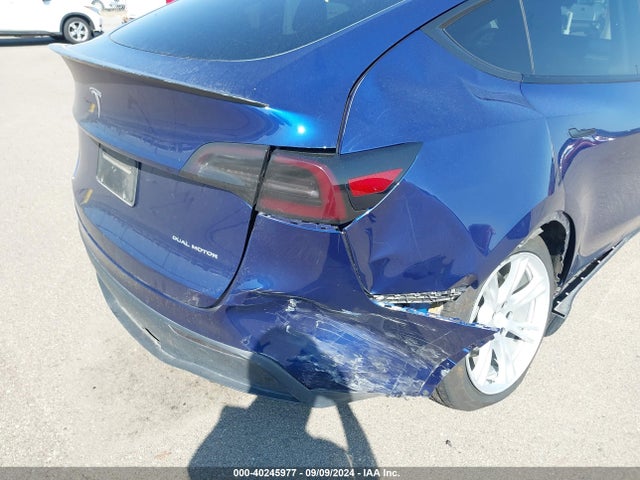 2020 TESLA MODEL Y 5YJYGDEE5LF035228 Photo 5
