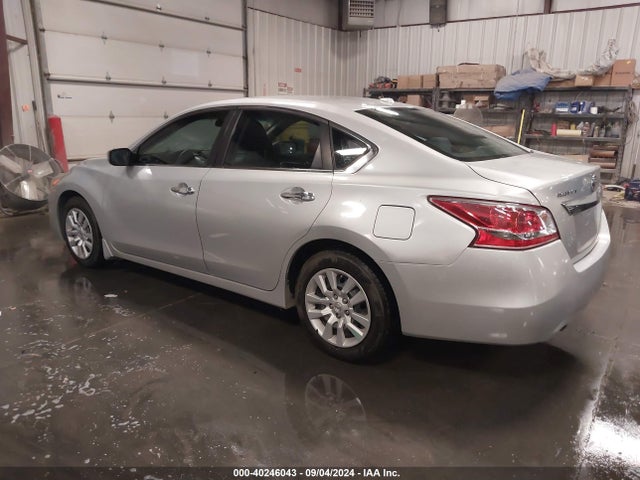 Nissan Altima 2.5 S 2015 1N4AL3AP5FN354431 Image 3