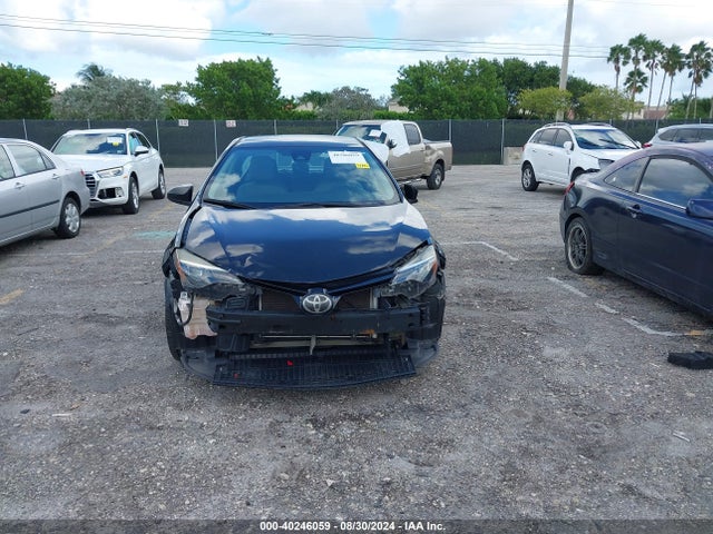 Toyota COROLLA LE 2018 5YFBURHE9JP758590 Image 6