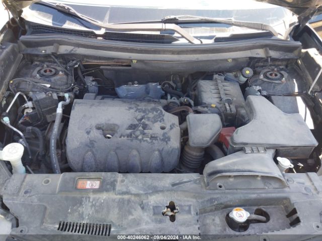 JA4AZ3A31GZ027812 Mitsubishi Outlander Sel