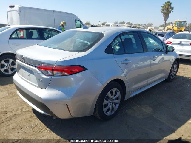 Toyota COROLLA LE 2022 5YFEPMAE1NP331895 Image 4