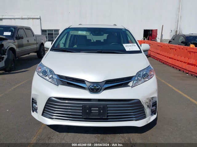 Toyota Sienna Xle 7 Passenger 2018 5TDDZ3DC1JS206228 Image 12