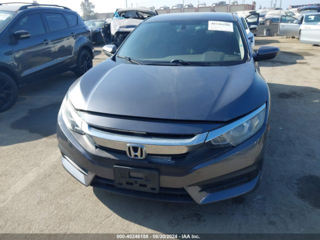 19XFC2F57JE019718 Honda Civic Lx