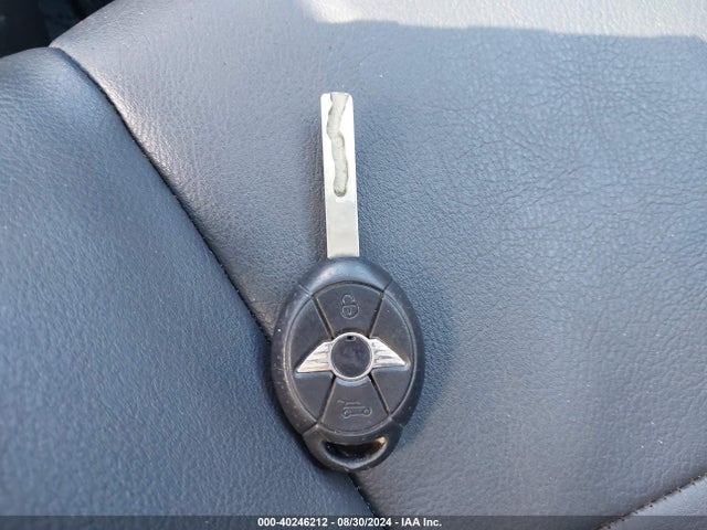 2006 MINI COOPER S WMWRE33596TG99802 Photo 10