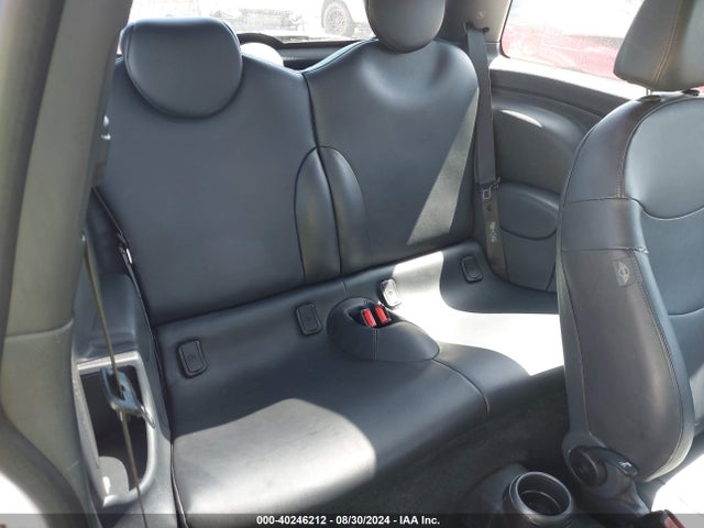 2006 MINI COOPER S WMWRE33596TG99802 Photo 7