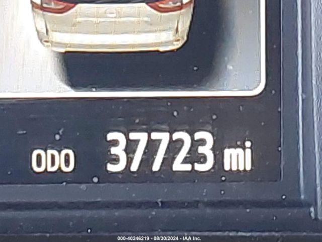 5TDYZ3DC8HS888388 Toyota Sienna Limited Premium 7 Passenger