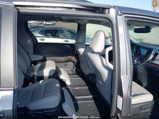 5TDYZ3DC8HS888388 Toyota Sienna Limited Premium 7 Passenger