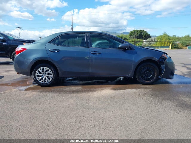 Toyota COROLLA LE 2017 5YFBURHEXHP592977 Image 13