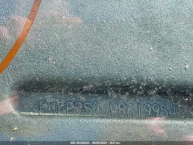 1998 PLYMOUTH VOYAGER 2P4FP2539WR619954 Photo 8