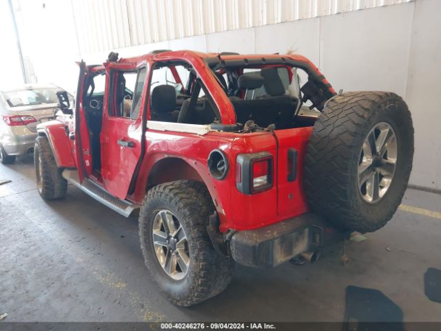 1C4HJXEG8JW233489 Jeep Wrangler Unlimited Sahara